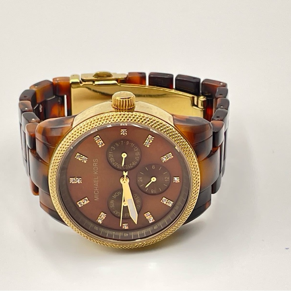 EUC Michael Kors tortoise shell Mk5038 watch